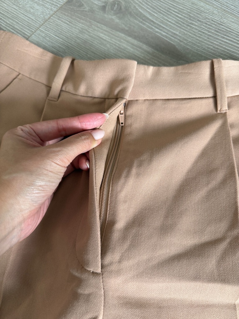 A&F Sloane Tailored Shorts - S - Picture 2 of 8
